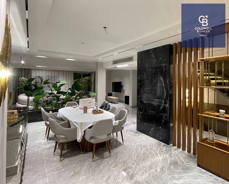 12 708f3303-8adf-456b-a6bd-39a2594f93b9. jpeg