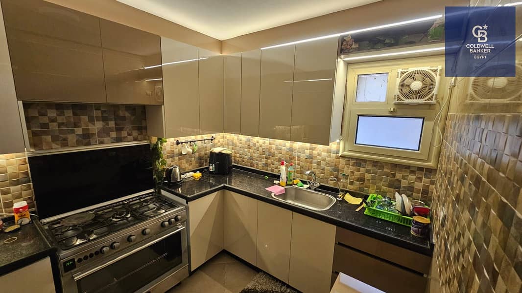 4 9df36acc-1ae2-49b0-be36-9375d976c9f8. jpeg