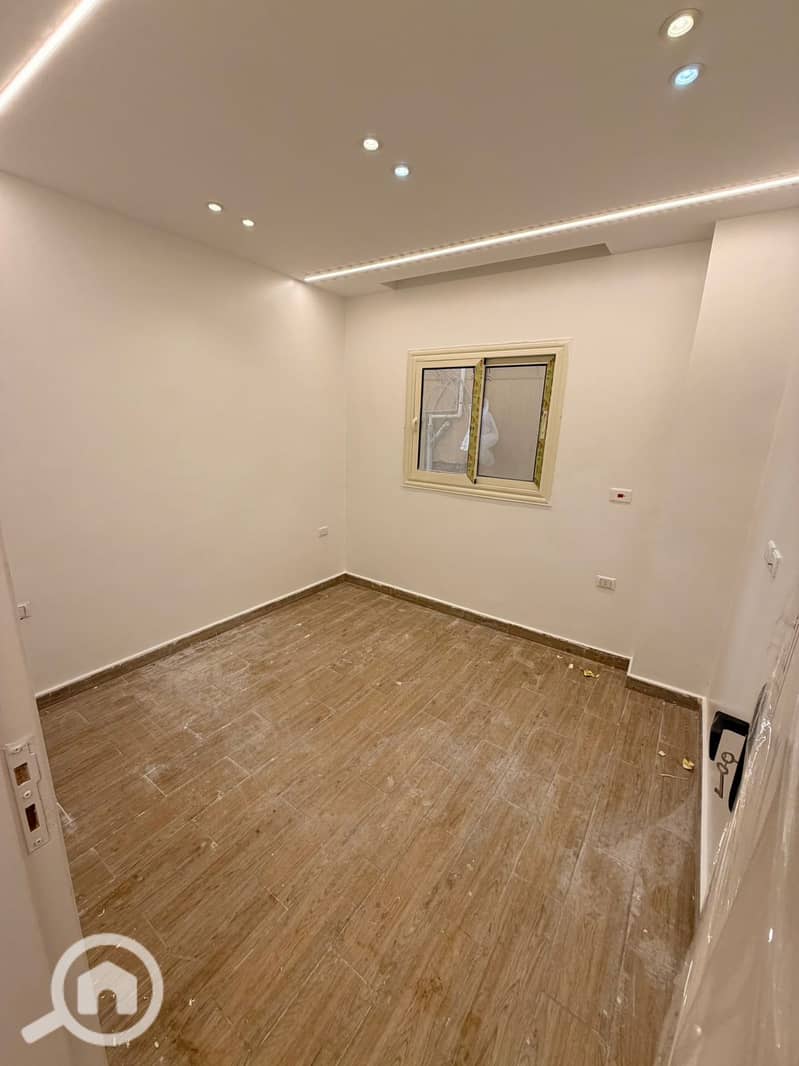 3 68e8fbfc-6fc1-4371-9e8c-21a1cc6a954d. jpg