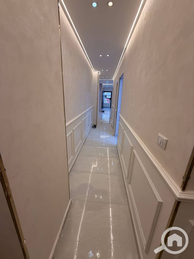 4 80ad16ec-5d4d-469a-ad87-bf4e658dd239. jpg