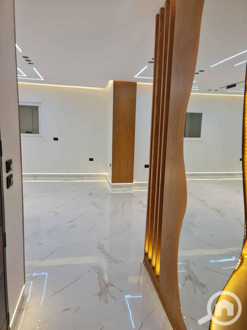 5 dd592910-756e-426a-b68c-e0fead599d58. jpg