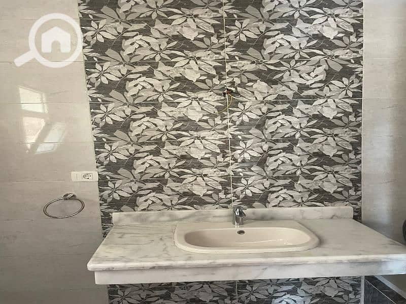 7 WhatsApp Image 2025-11-17 at 1.36. 35 AM. jpg