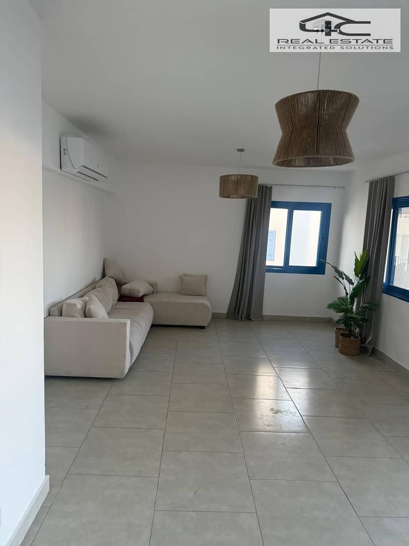 2 WhatsApp Image 2025-11-19 at 14.56. 40 (1). jpeg