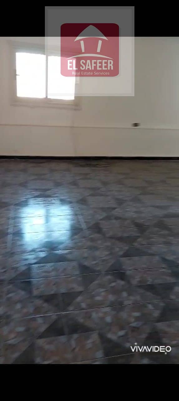 6 ec34c9be-748a-4620-8712-92b25a014f93. jpg