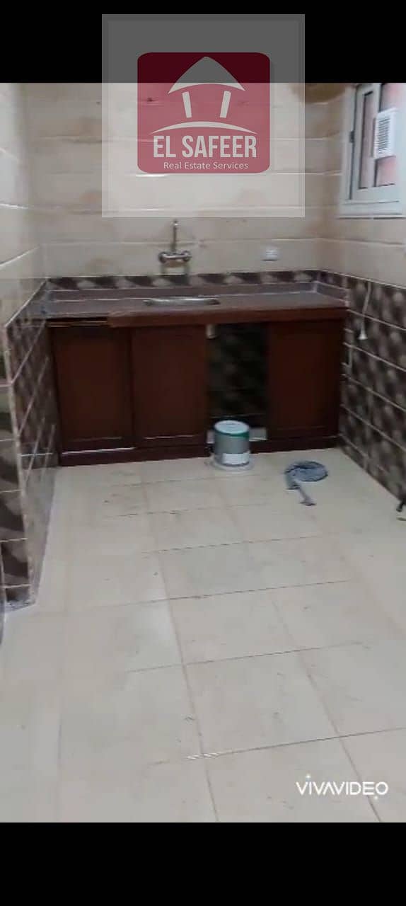 10 2f9331e4-4c4b-4d24-b1b5-846b8b045096. jpg