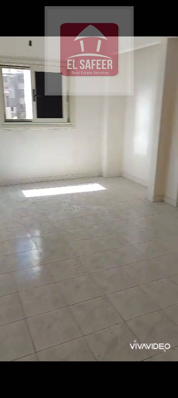 11 b5719d0d-b3bf-4594-8c40-2bc7578adb53. jpg