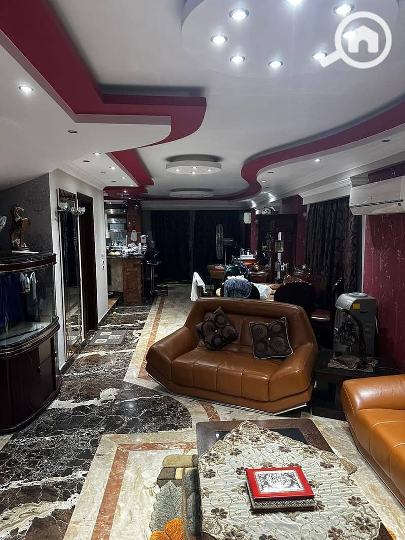 7 46e5583a-b8d4-4f2a-b386-893a3d55817c. jpg