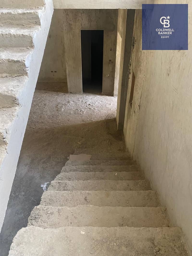 14 dd07cdd2-79ce-4a20-91f2-f1d0d73f6321. jpeg