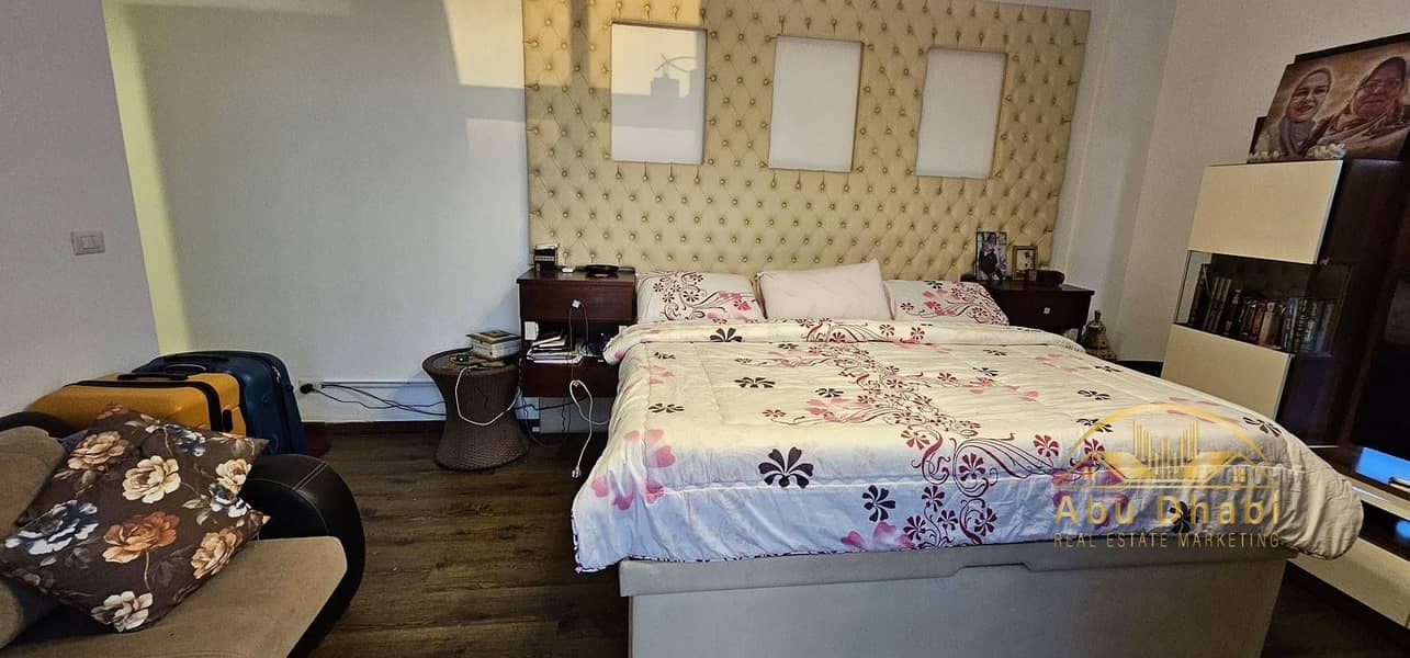 6 505856227_1298848055578179_7405430919696001162_n. jpg