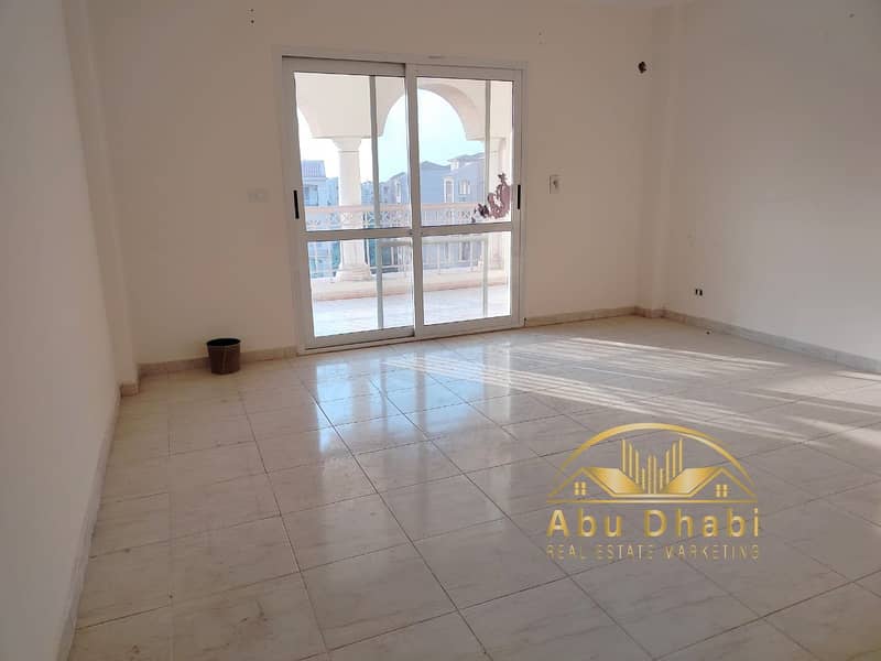 10 65ee5d35-06fa-45b9-85f0-1528e7ce8954. jpg