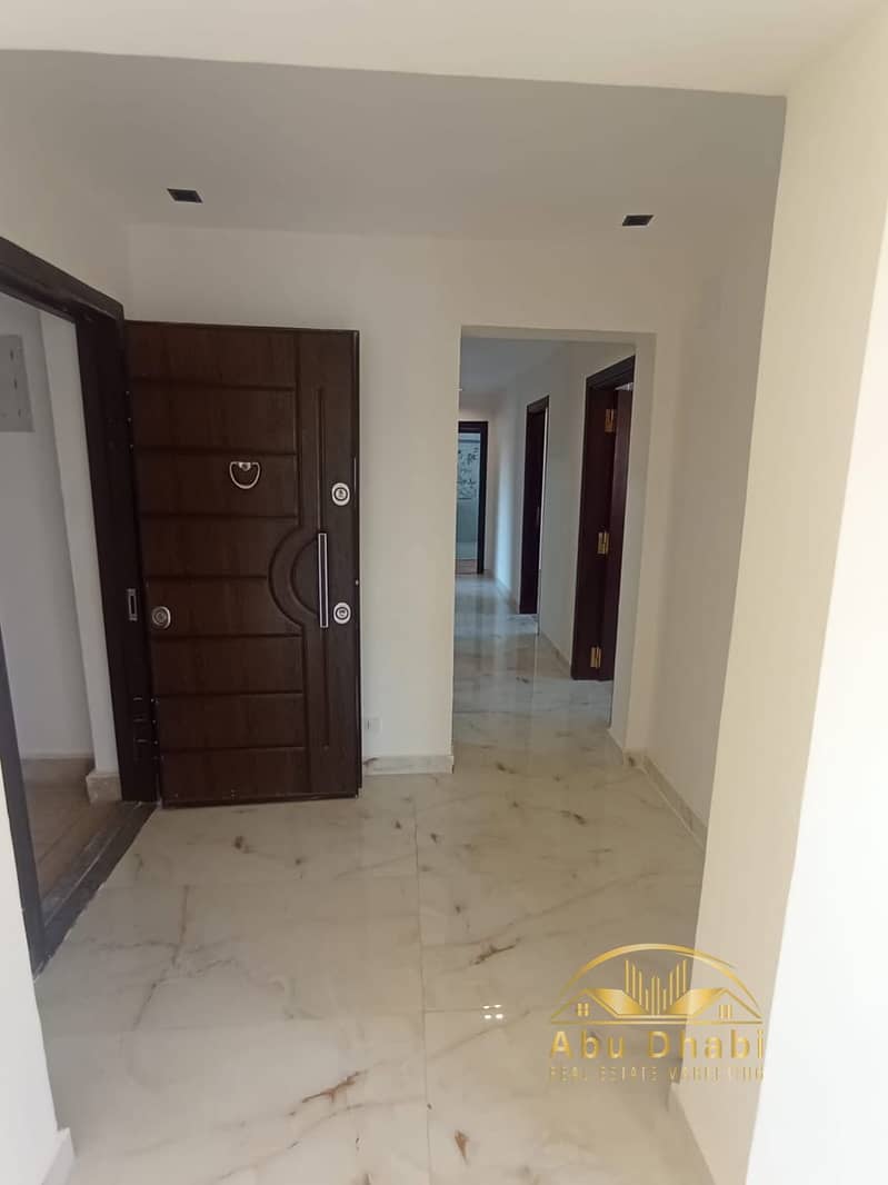 12 7f141ab3-20fa-4332-9966-fe5eaee411b5. jpg