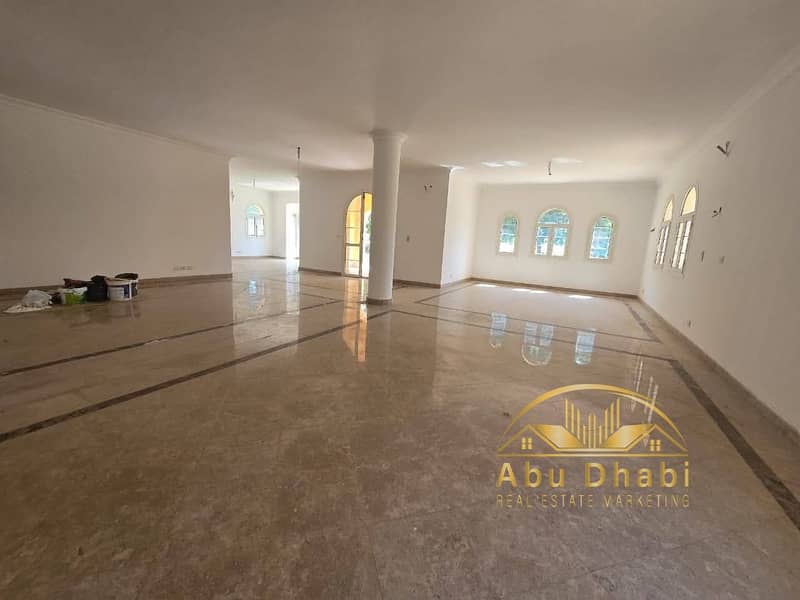 6 542756770_765780492865516_4389890264497672987_n. jpg