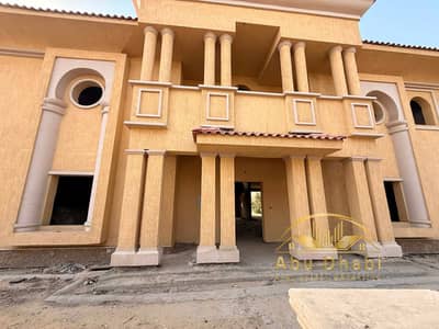 7 Bedroom Villa for Sale in Madinaty, Cairo - 55a02501-0fbc-433c-9e15-e0bbc6471a7b. jpg