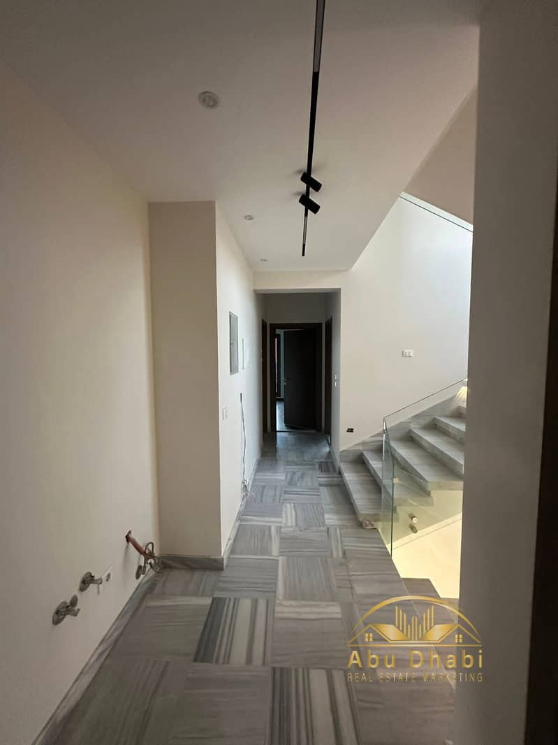 8 585288521_797421753295442_4510105844662521499_n. jpg