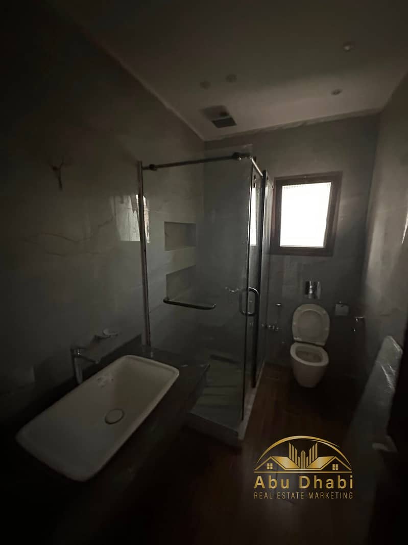 11 585348608_797421149962169_1906521916690498303_n. jpg