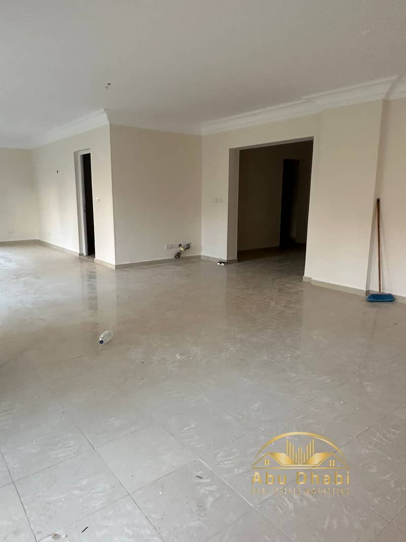 4 547283108_2008566649900750_7326513653072780738_n (1). jpg