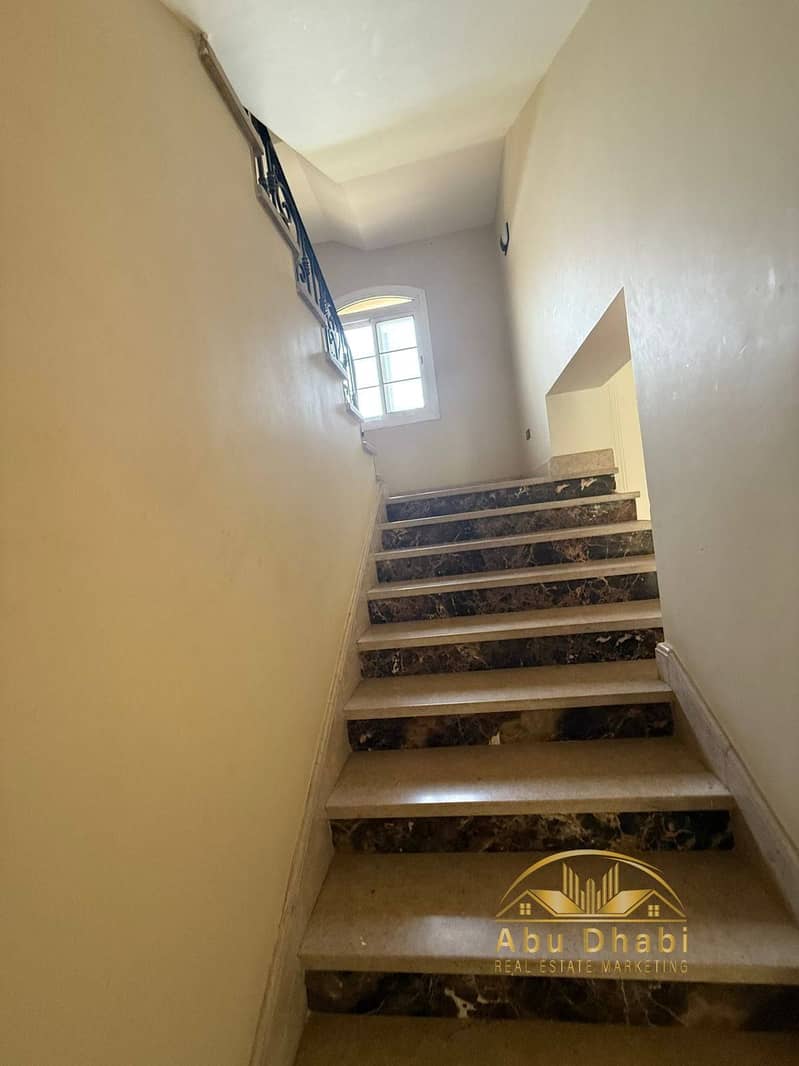 9 541518348_764323653011200_4735064285386962150_n. jpg