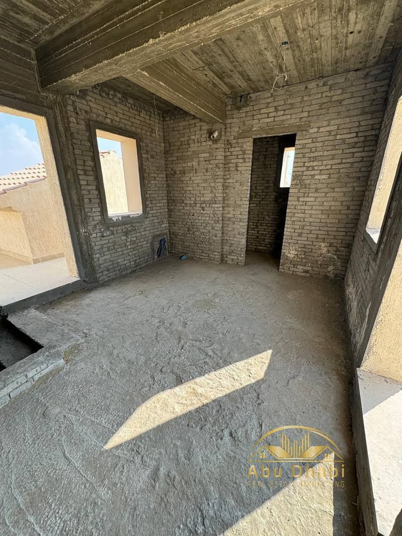 7 553846378_789437870356463_8221802761362705649_n. jpg