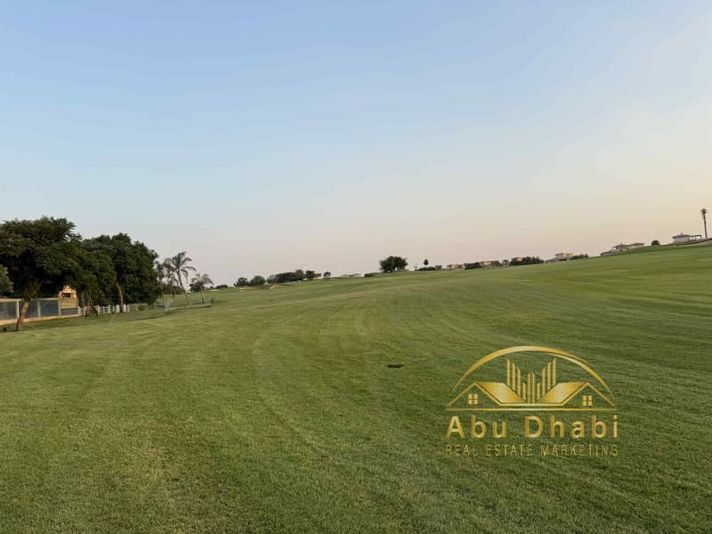 4 ce8aaf60-c4f7-49f5-97c4-ceaea75fe556. jpg