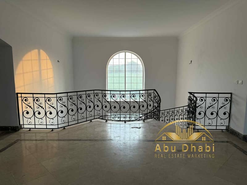 8 12a84006-864a-4d69-9d06-d4315d7cdf01. jpg