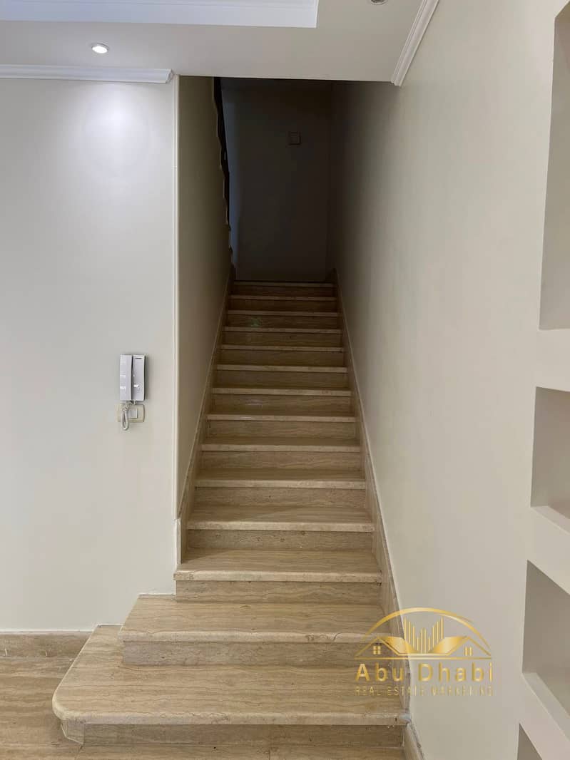 6 547269147_2298334630637038_3301291135014139153_n. jpg