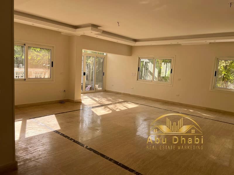 8 547659978_2298336903970144_1694216287290498160_n. jpg