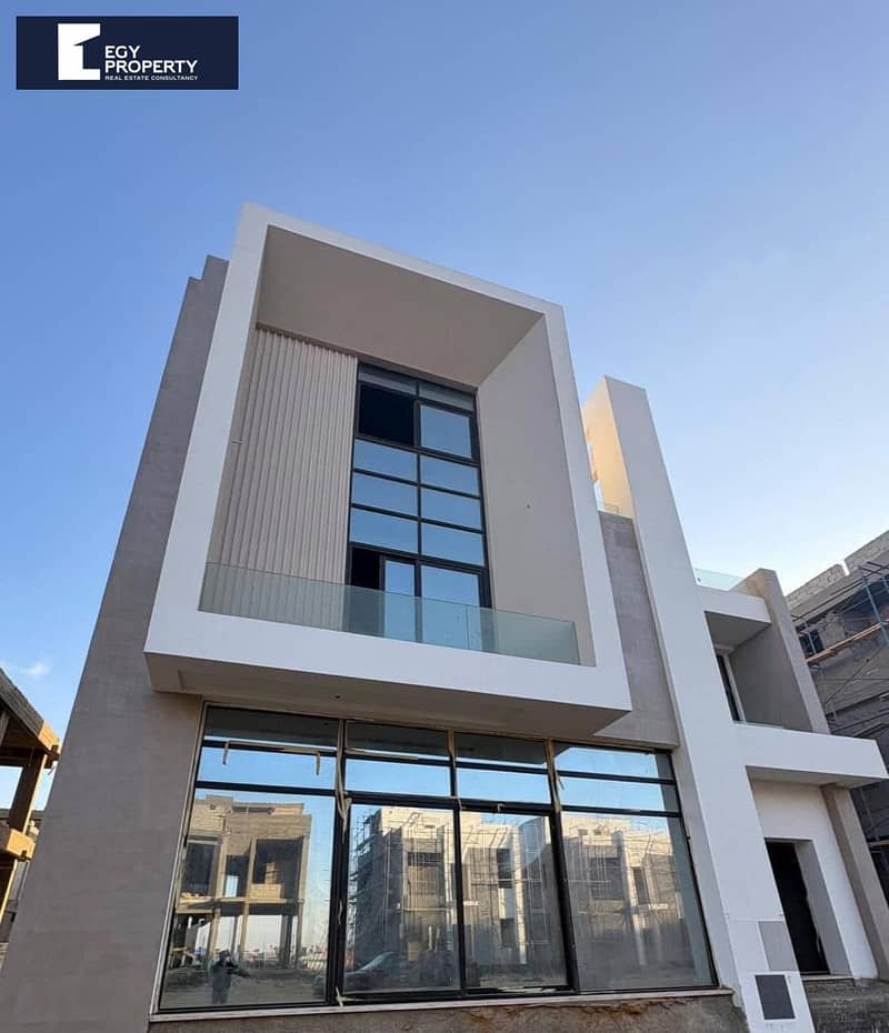 2 2205aa76-ddd7-40df-9ac0-58a58d706282. jpg