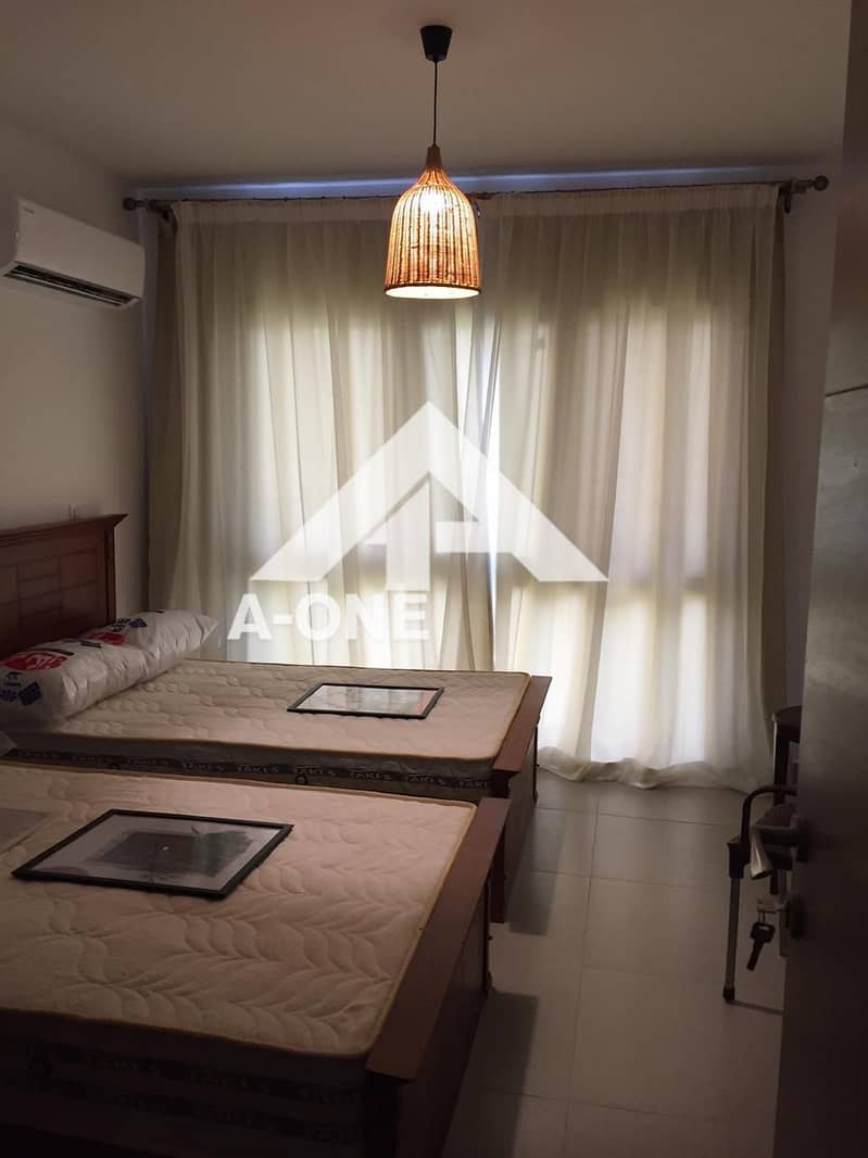 6 75c71e4d-93ed-4c64-8f6a-f6ffc79610a0. jpeg