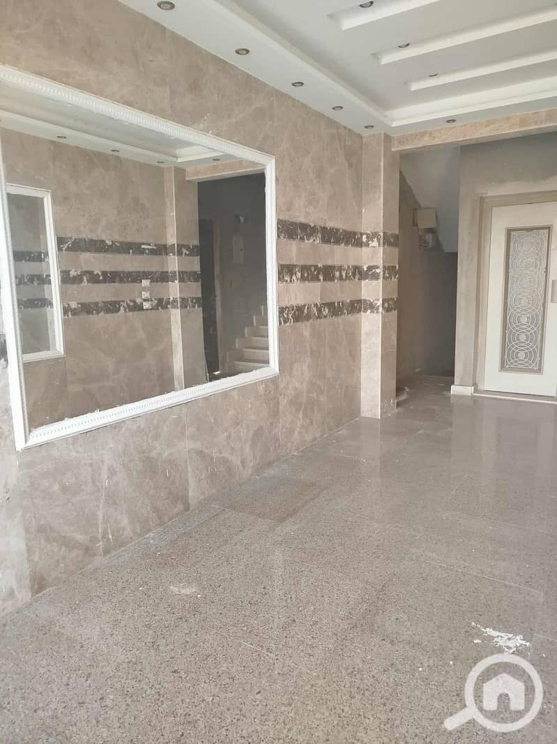 7 7560cc1d-e114-4e39-8f5a-543da471ea68. jpg