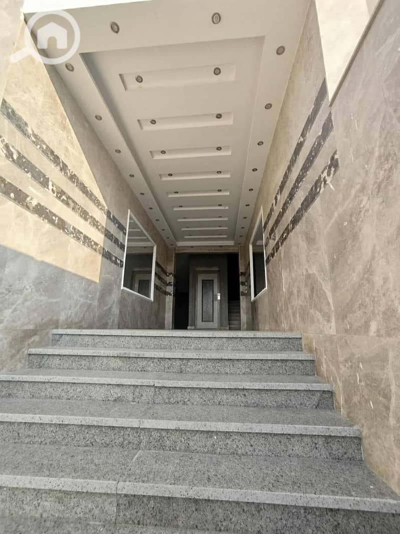 10 10407e6e-a652-4032-aa88-c3eee2766ee6. jpg