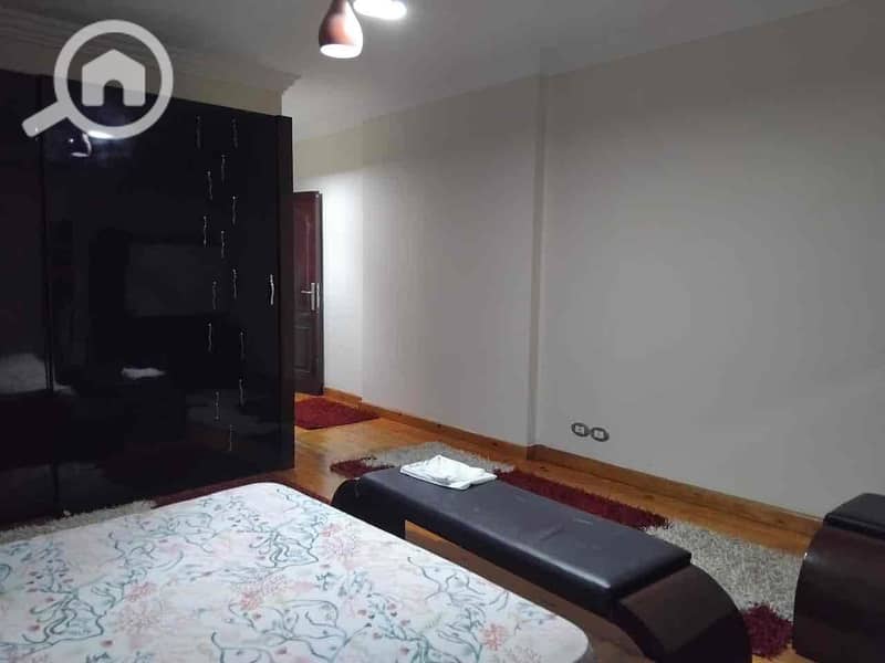 8 93af00cd-c55b-4dfc-8e20-a4dfe6c09920. jpg