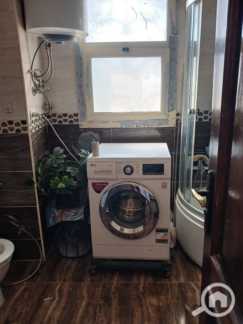 10 WhatsApp Image 2025-11-12 at 21.59. 42 (3). jpeg