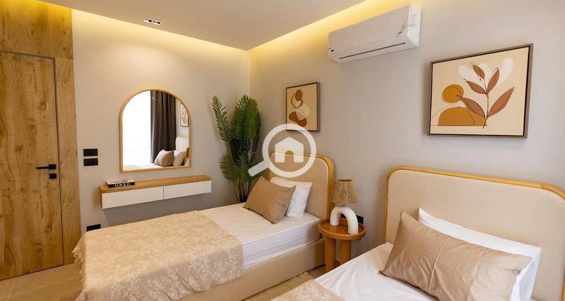 4 photo_2025-02-21_19-08-43. jpg