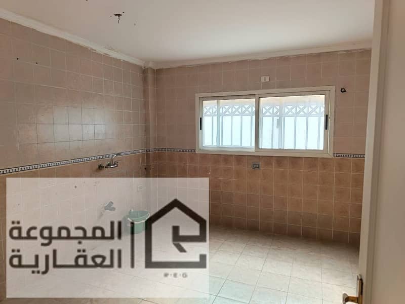 6 429c9fbc-303b-4112-9b75-3ab7431e07cf. jpg