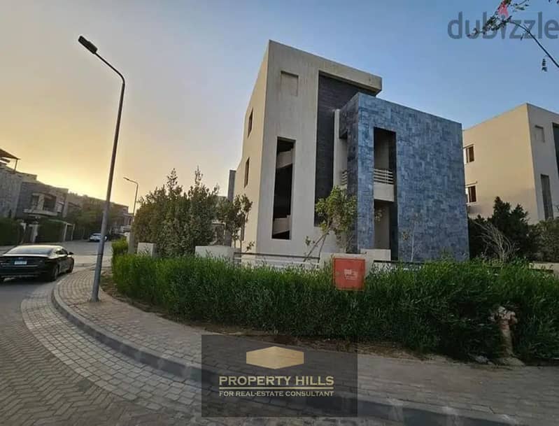 9 77177263-800x600. jpg