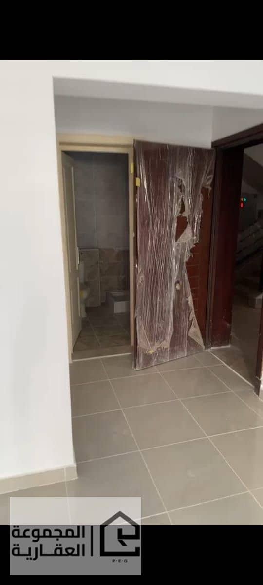 8 83b0bc2c-ece9-453d-8ca0-092c29ca9a6d. jpg