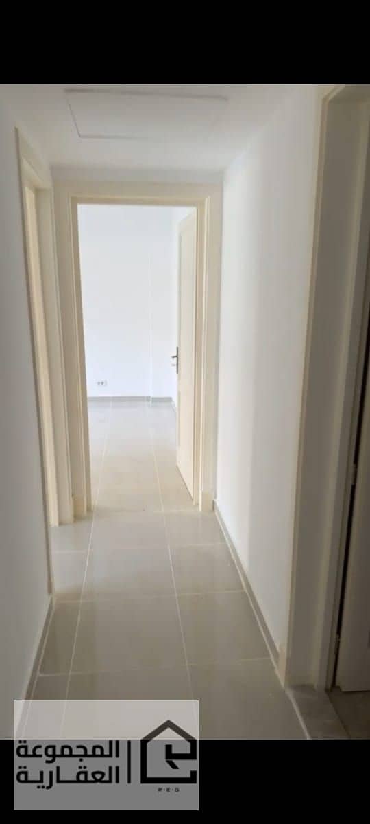 10 23767c58-1a50-47d4-907a-7015b2c3cf90. jpg