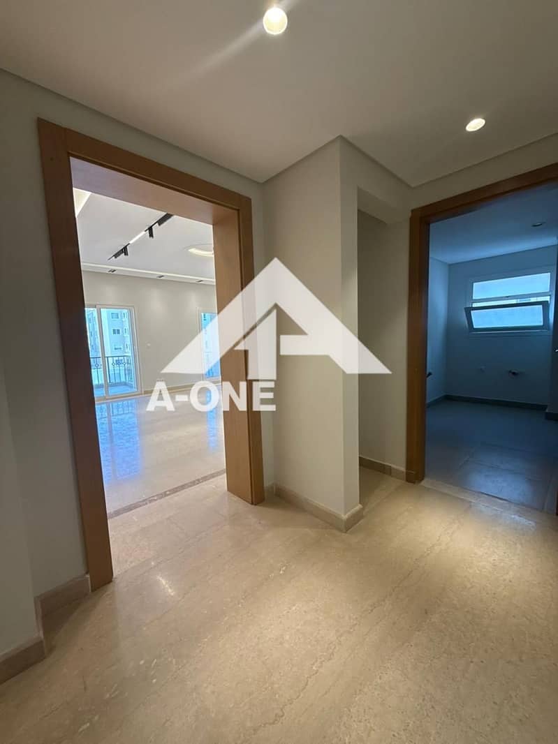 4 2cceea4c-ee47-4457-9698-ece13e470d59. jpeg