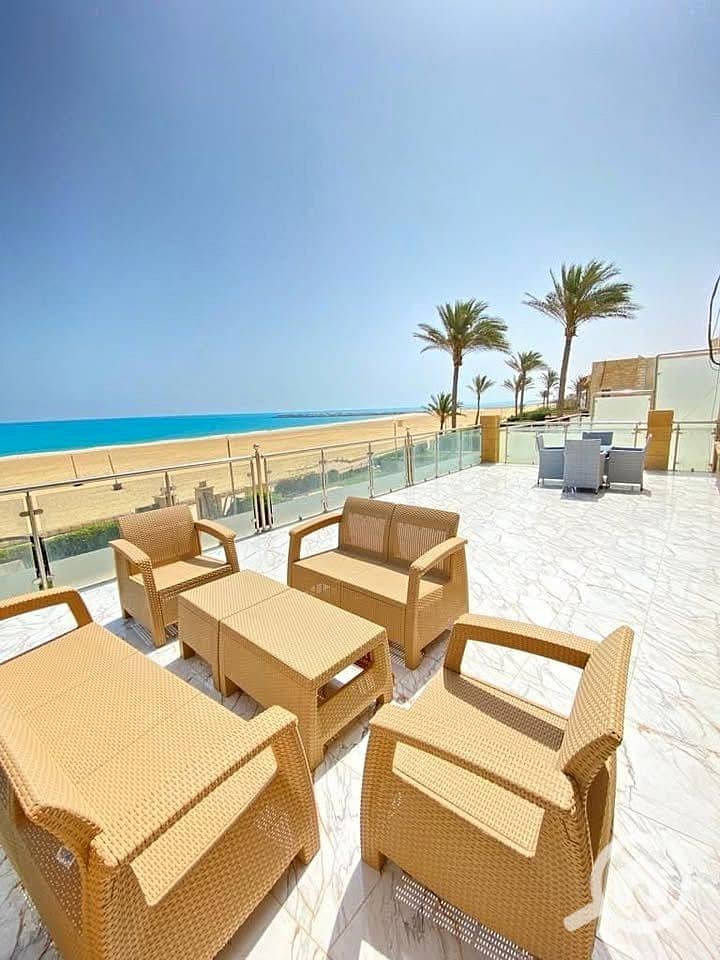 6 571143204_847626194459753_3487208410877471565_n. jpg