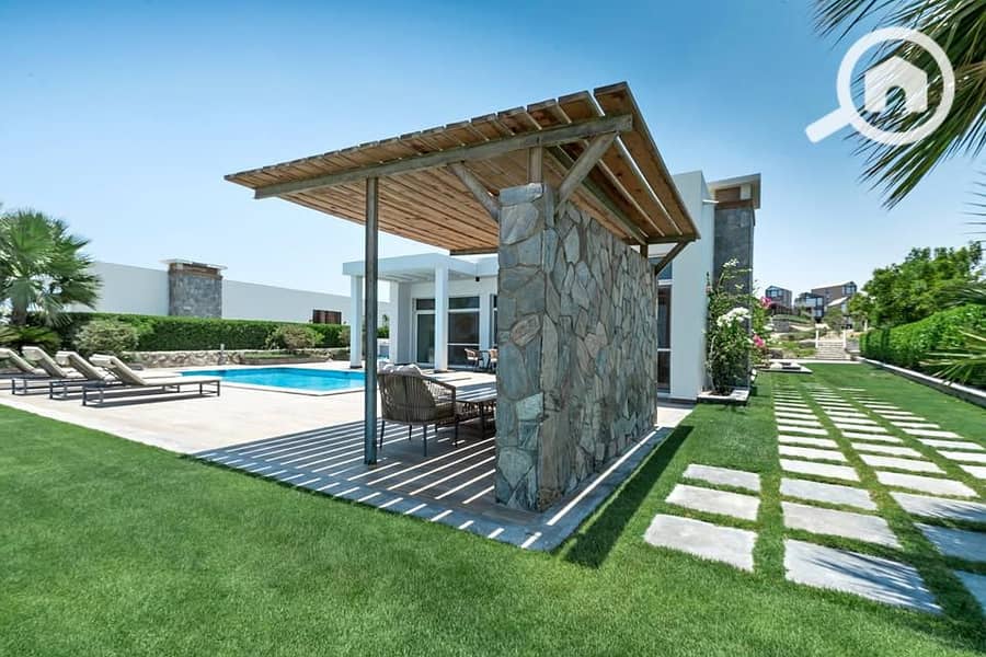 8 568450397_1896689401261105_4233604653664997381_n. jpg