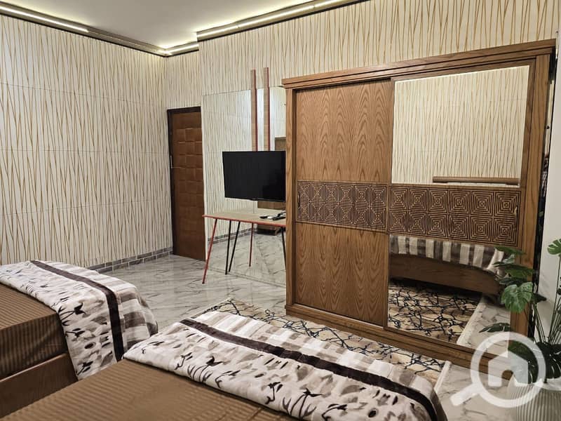 5 WhatsApp Image 2025-11-18 at 06.53. 18 (4). jpeg