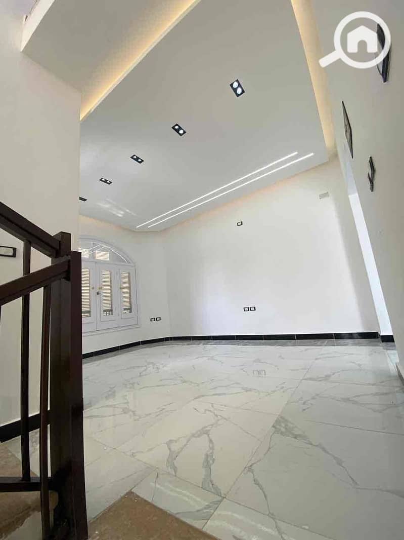 11 906e8950-0b7f-4037-8681-0561ecbcda6c. jpg