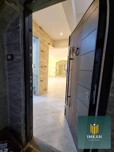 2 Bedroom Flat for Sale in El Fostat, Cairo - 463747730_2720522508120741_958275027890322200_n. jpg