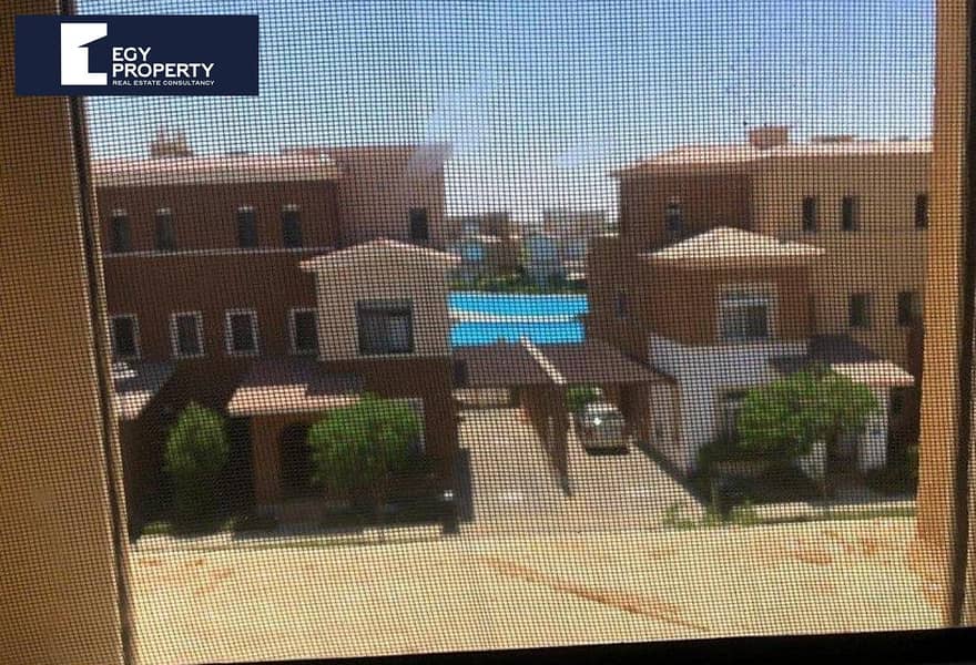 4 cfdd47cb-16ce-4ed3-96ef-9d55188c6edb (1). jpg