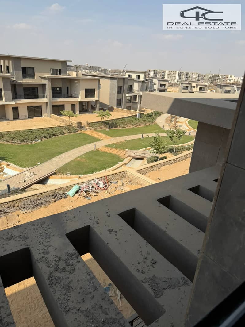 11 WhatsApp Image 2025-11-19 at 18.05. 36 (2). jpeg