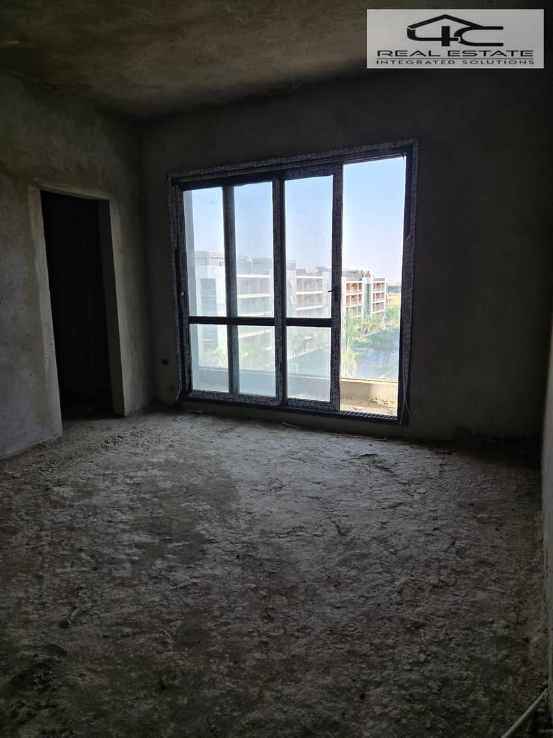 6 WhatsApp Image 2025-11-19 at 15.54. 35 (1). jpeg