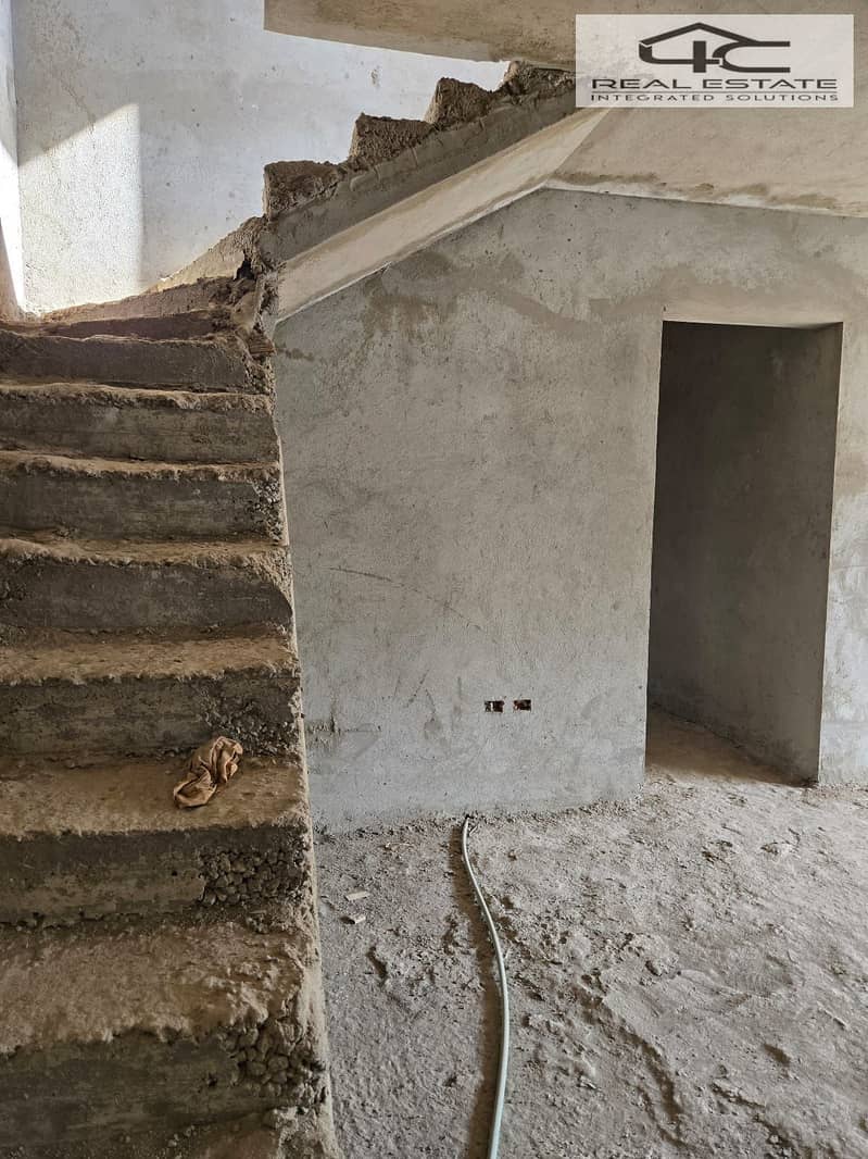 8 WhatsApp Image 2025-11-19 at 15.54. 34. jpeg