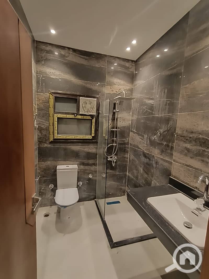 4 WhatsApp Image 2025-11-19 at 6.23. 15 PM (2). jpeg