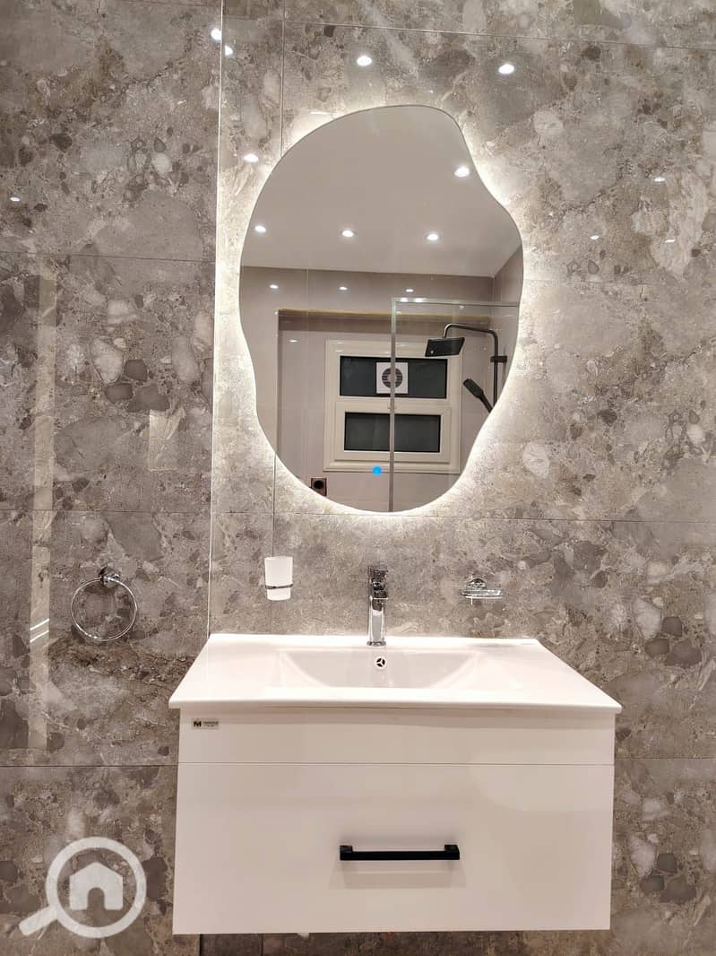 17 WhatsApp Image 2025-11-19 at 21.30. 53_ef1a6569. jpg