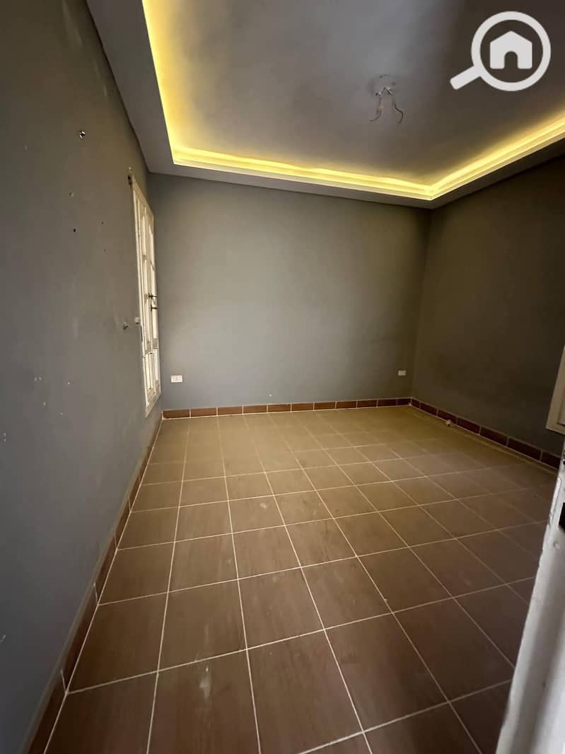 2 WhatsApp Image 2025-11-19 at 21.27. 15_5180d0e2. jpg